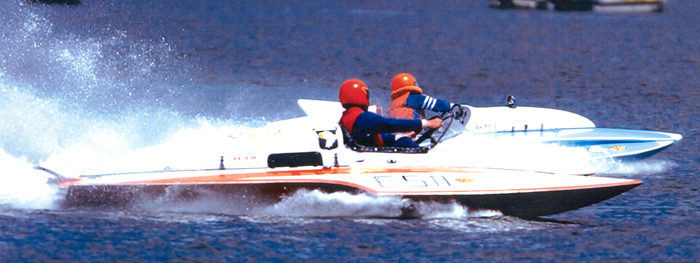 Lake Hopatcong Inboard Race, New Jersey - May 18, 2003.